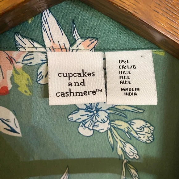 Cupcakes & Cashmere Floral Nightshirt - size L - Picture 2 of 5